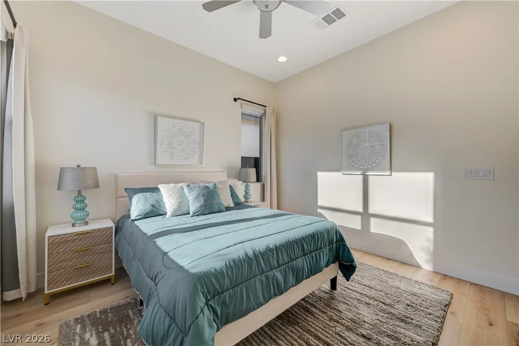406 Nine Mile Creek, Las Vegas, NV 89138