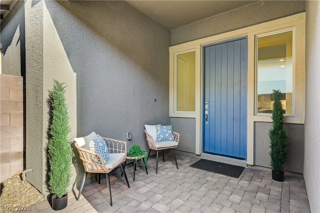 406 Nine Mile Creek, Las Vegas, NV 89138