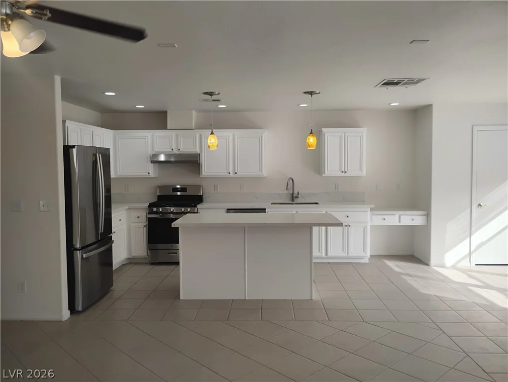6449 Elizabethtown, Las Vegas, NV 89110