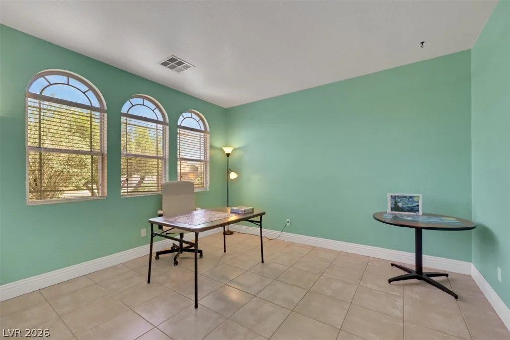 5608 Mesquite Meadow, Las Vegas, NV 89131