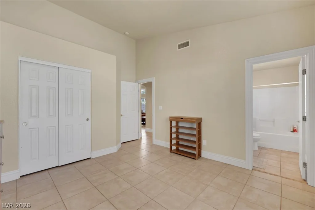 5608 Mesquite Meadow, Las Vegas, NV 89131