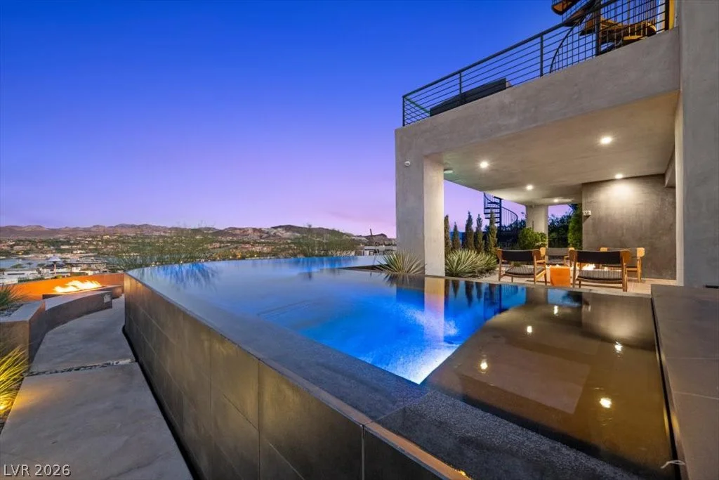 32 Highland Cove, Henderson, NV 89011