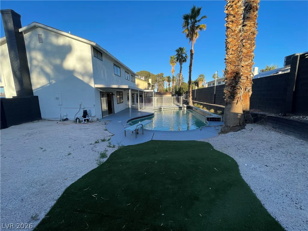2611 Bolero, Las Vegas, NV 89121