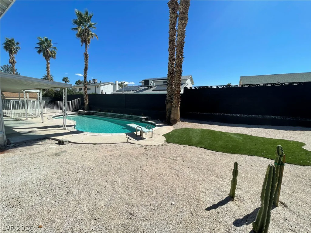 2611 Bolero, Las Vegas, NV 89121