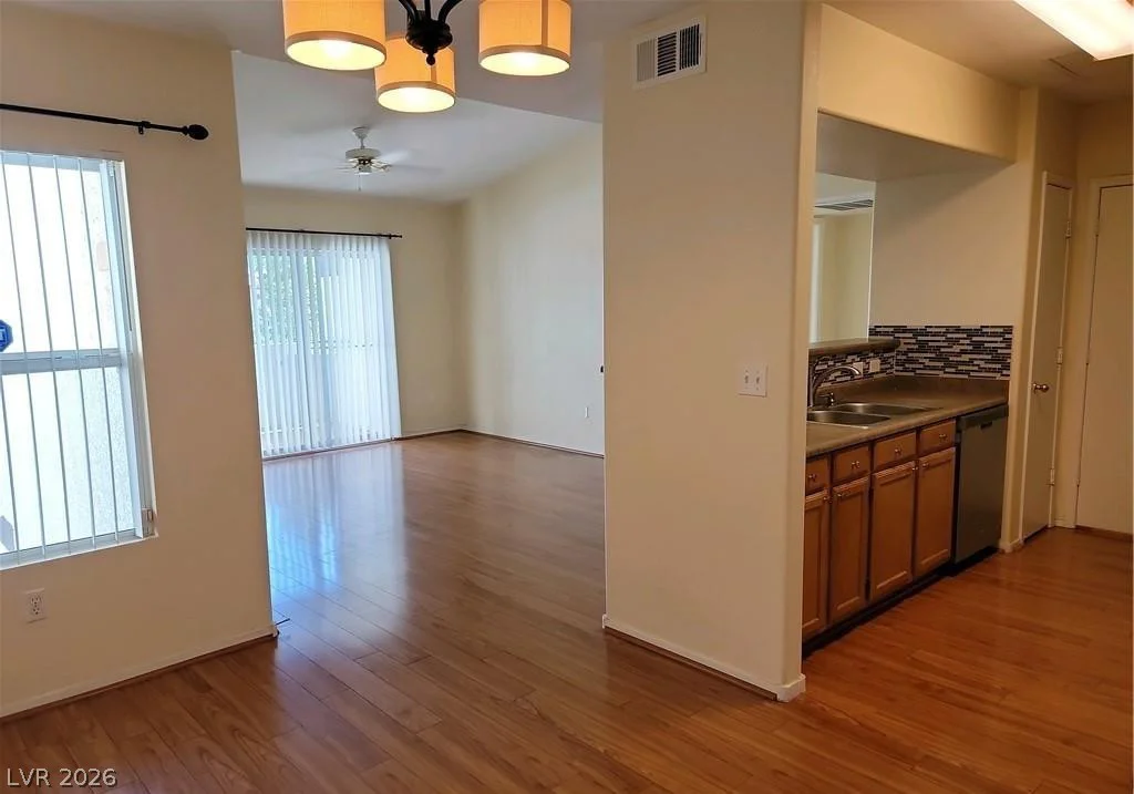 7255 Sunset, Las Vegas, NV 89113