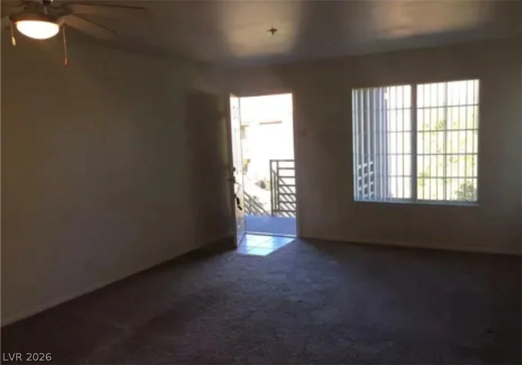 7720 Secret Shore, Las Vegas, NV 89128