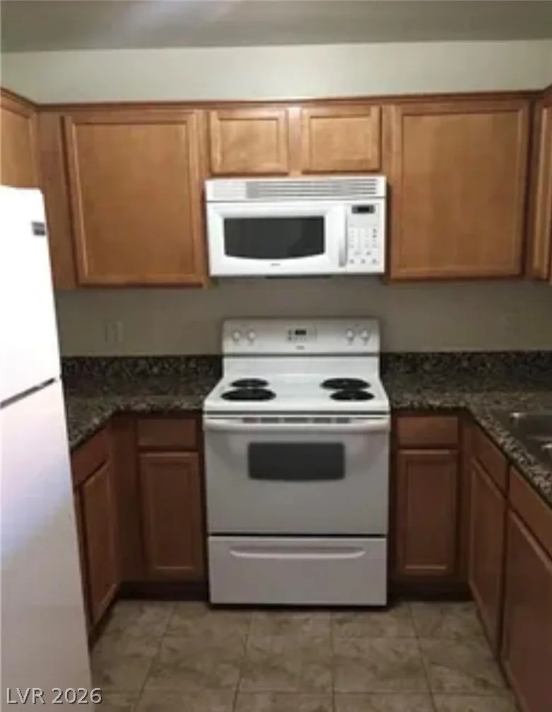 7720 Secret Shore, Las Vegas, NV 89128
