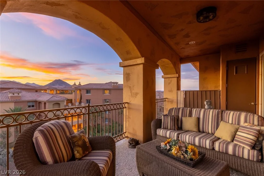15 Via Mantova, Henderson, NV 89011