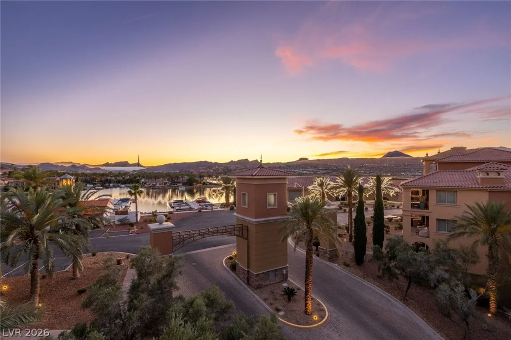 15 Via Mantova, Henderson, NV 89011