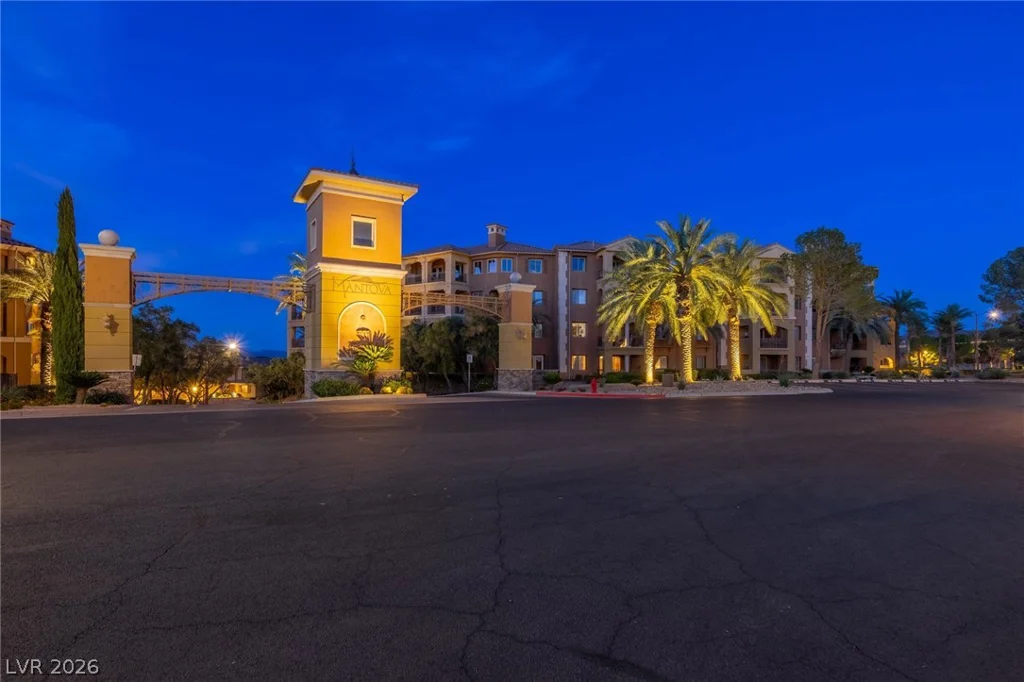 15 Via Mantova, Henderson, NV 89011