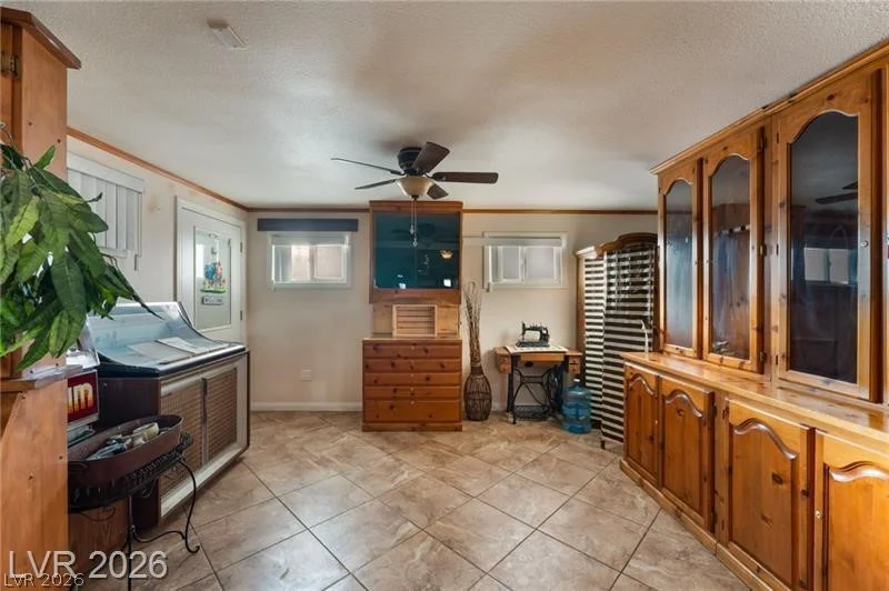 4300 Thom, Las Vegas, NV 89130