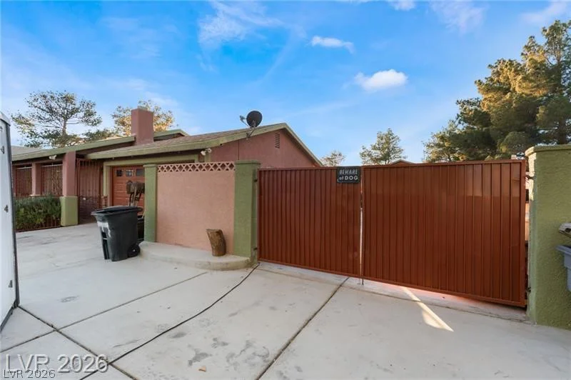 4300 Thom, Las Vegas, NV 89130