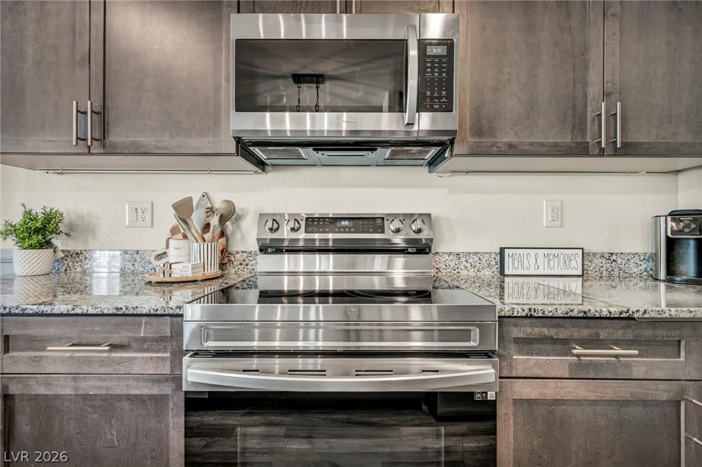 7018 Spicy Merlot, North Las Vegas, NV 89086