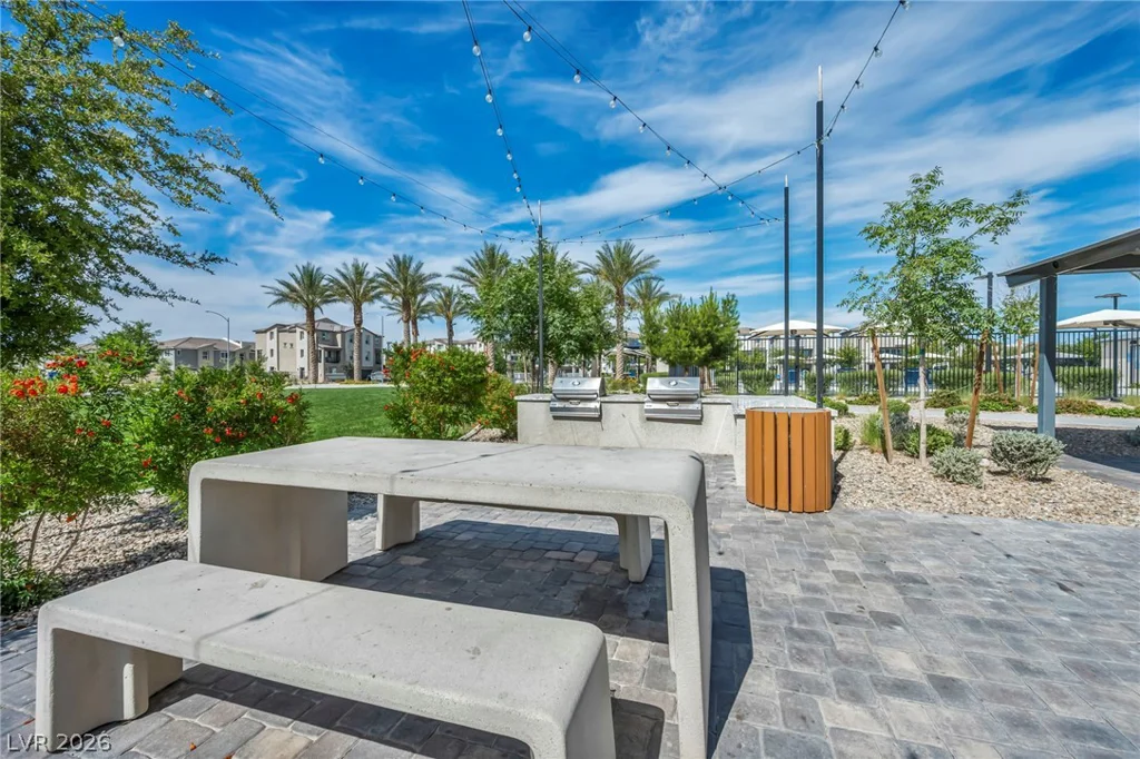 7018 Spicy Merlot, North Las Vegas, NV 89086