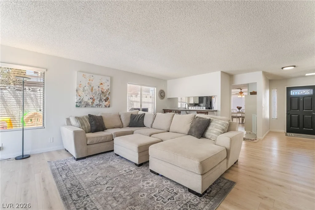 6999 Mountain Moss, Las Vegas, NV 89147