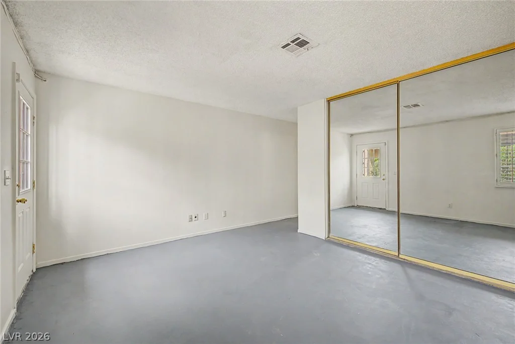 1868 Arbol Verde, Las Vegas, NV 89119
