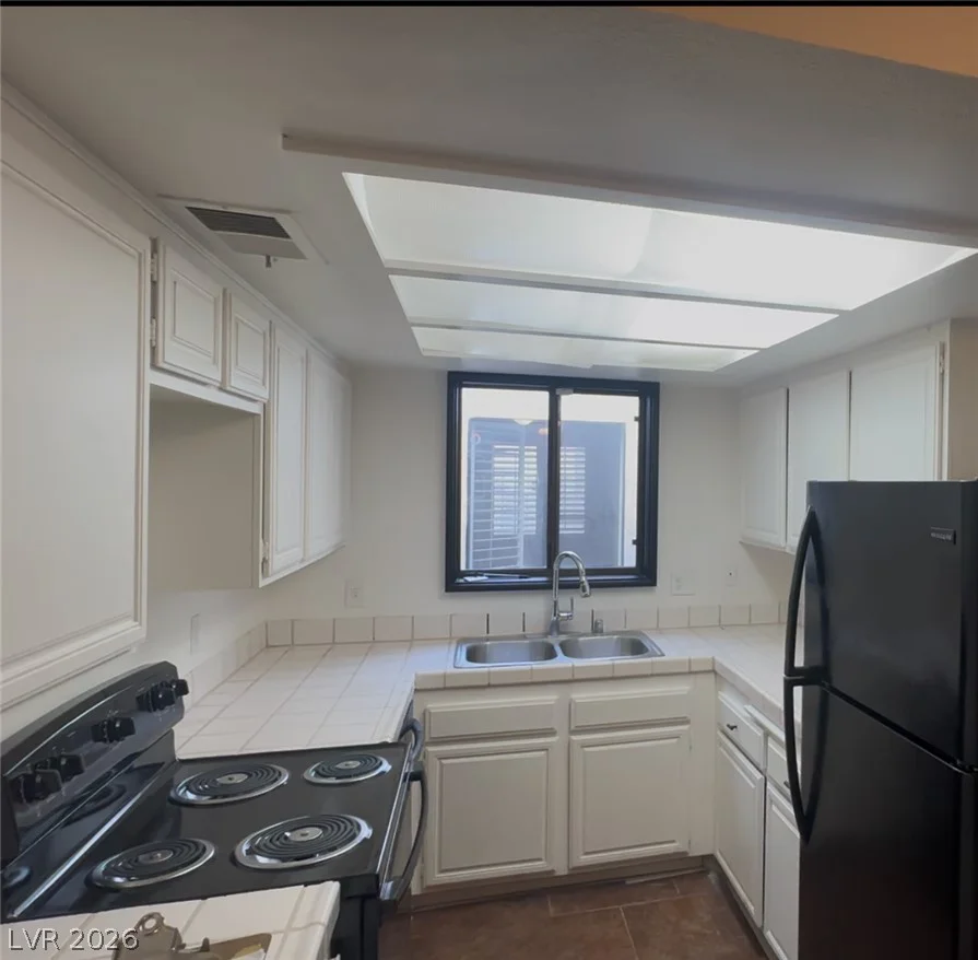 1868 Arbol Verde, Las Vegas, NV 89119