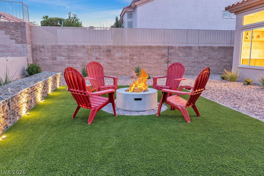 2820 Faiss, Las Vegas, NV 89134