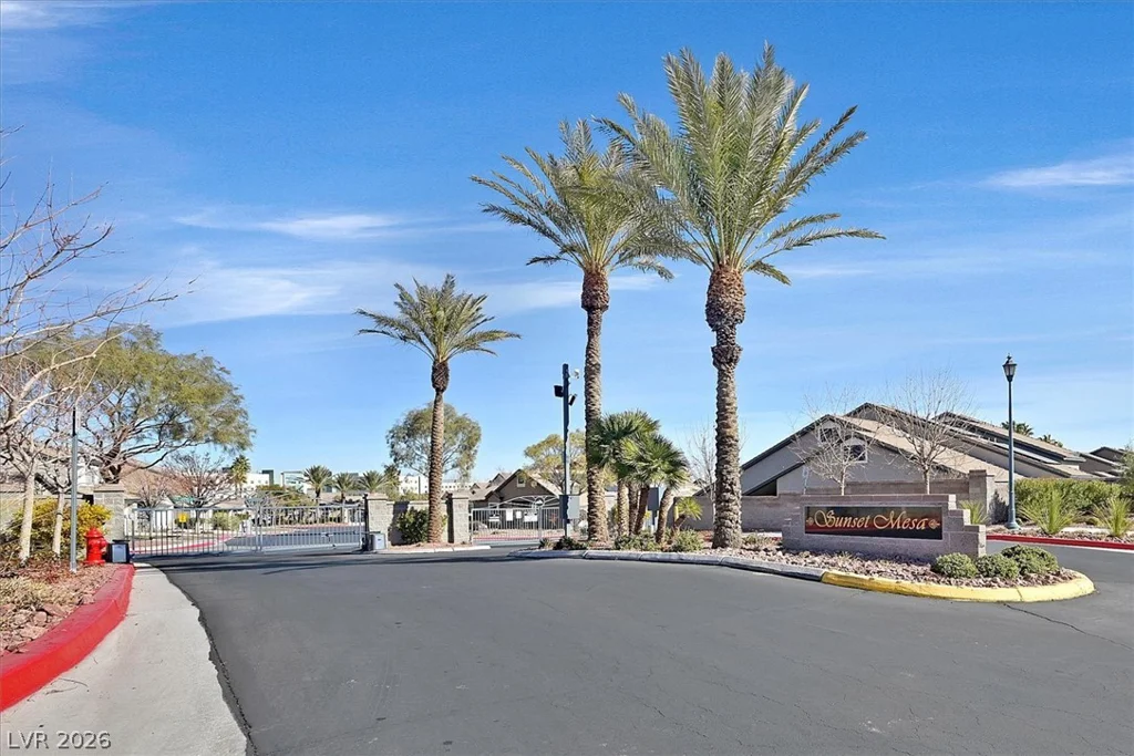 427 Blush Creek, Las Vegas, NV 89144