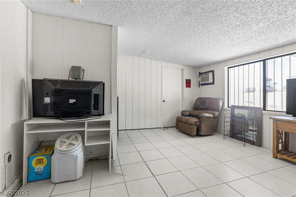 3649 New Horizon, Las Vegas, NV 89115