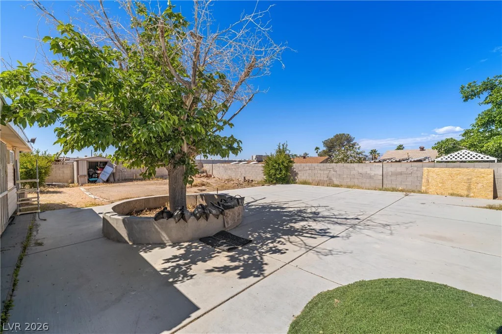 3649 New Horizon, Las Vegas, NV 89115