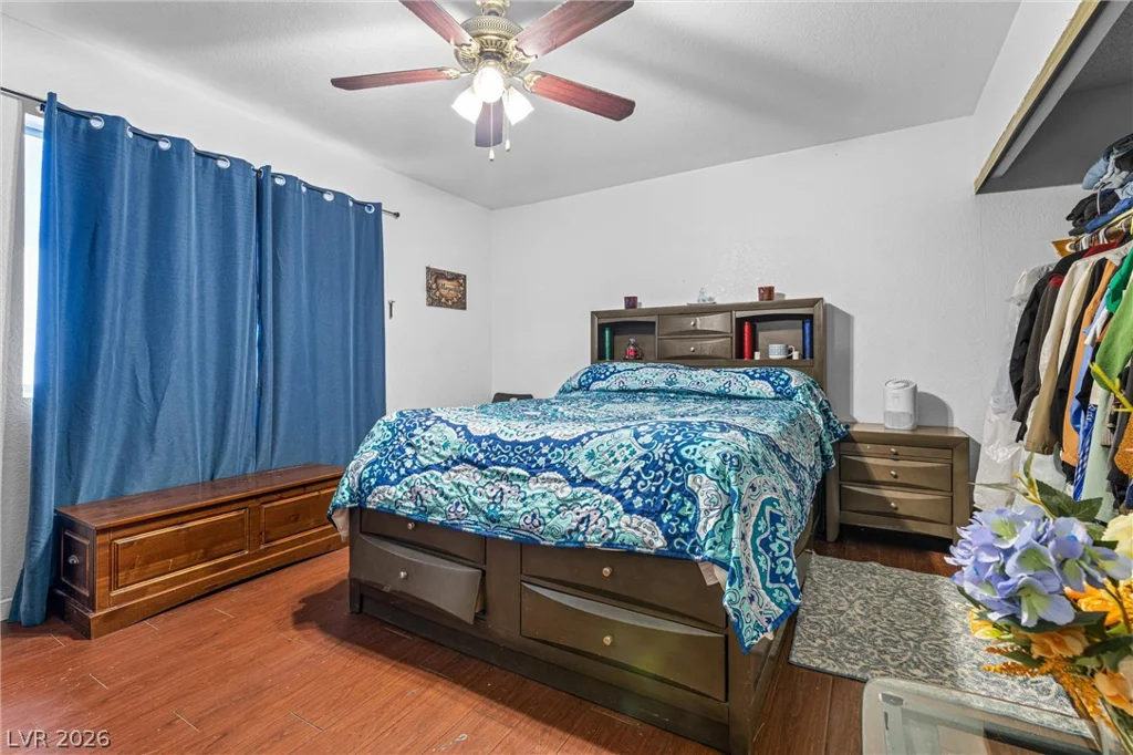 3649 New Horizon, Las Vegas, NV 89115