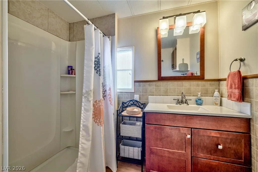 3462 Isle Royale, Las Vegas, NV 89122