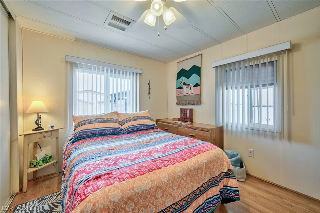 3462 Isle Royale, Las Vegas, NV 89122