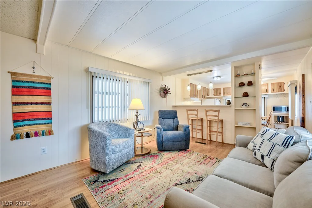 3462 Isle Royale, Las Vegas, NV 89122