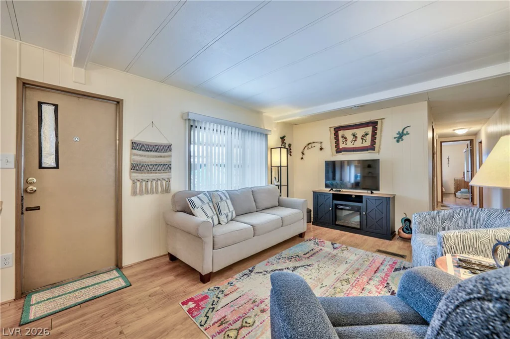 3462 Isle Royale, Las Vegas, NV 89122