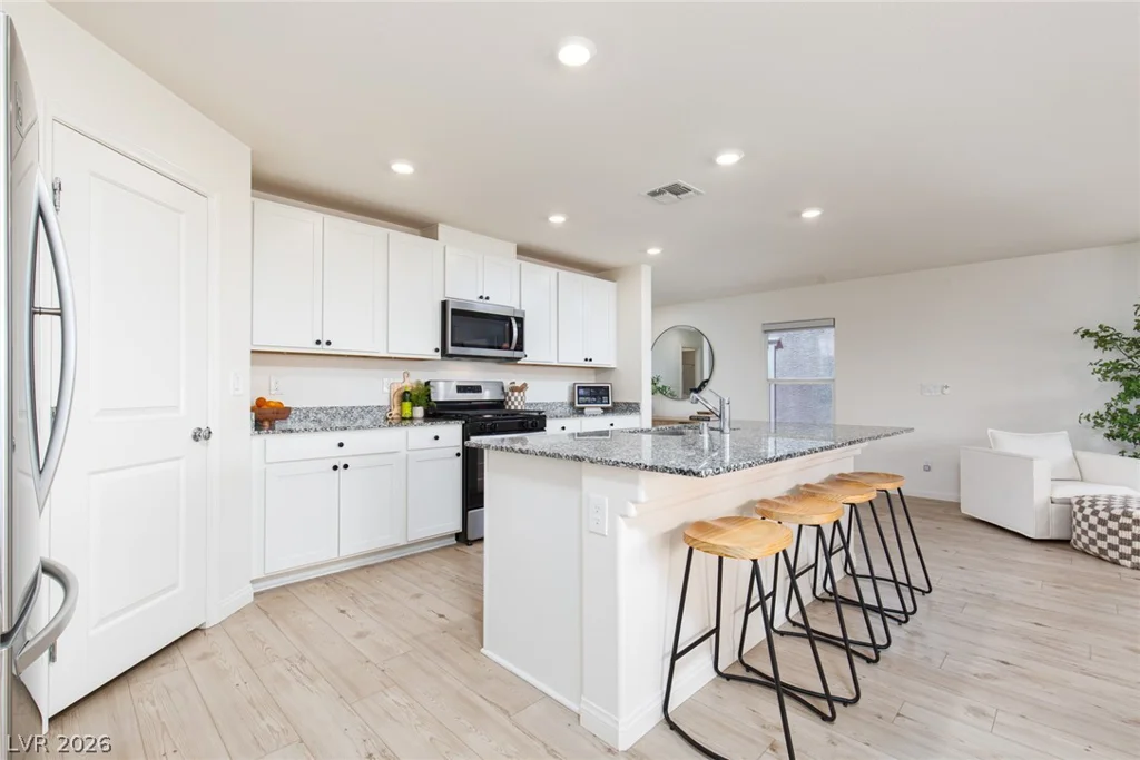 9532 Granville Bridge, Las Vegas, NV 89139