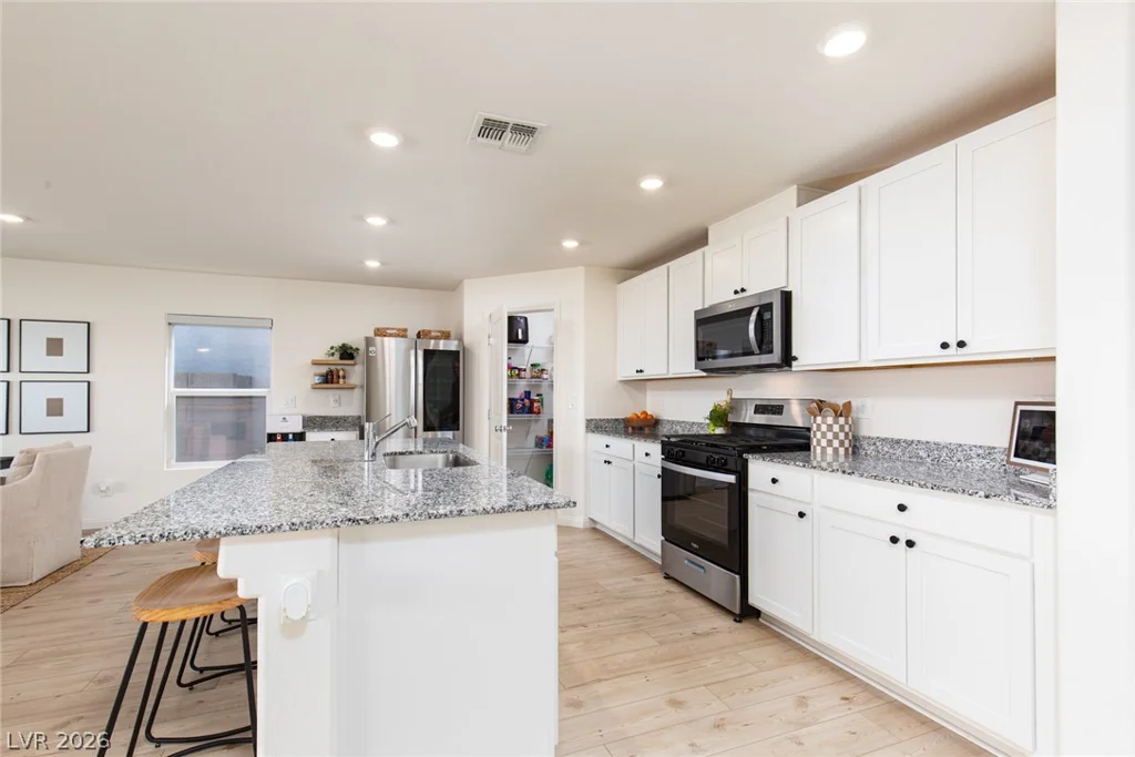 9532 Granville Bridge, Las Vegas, NV 89139