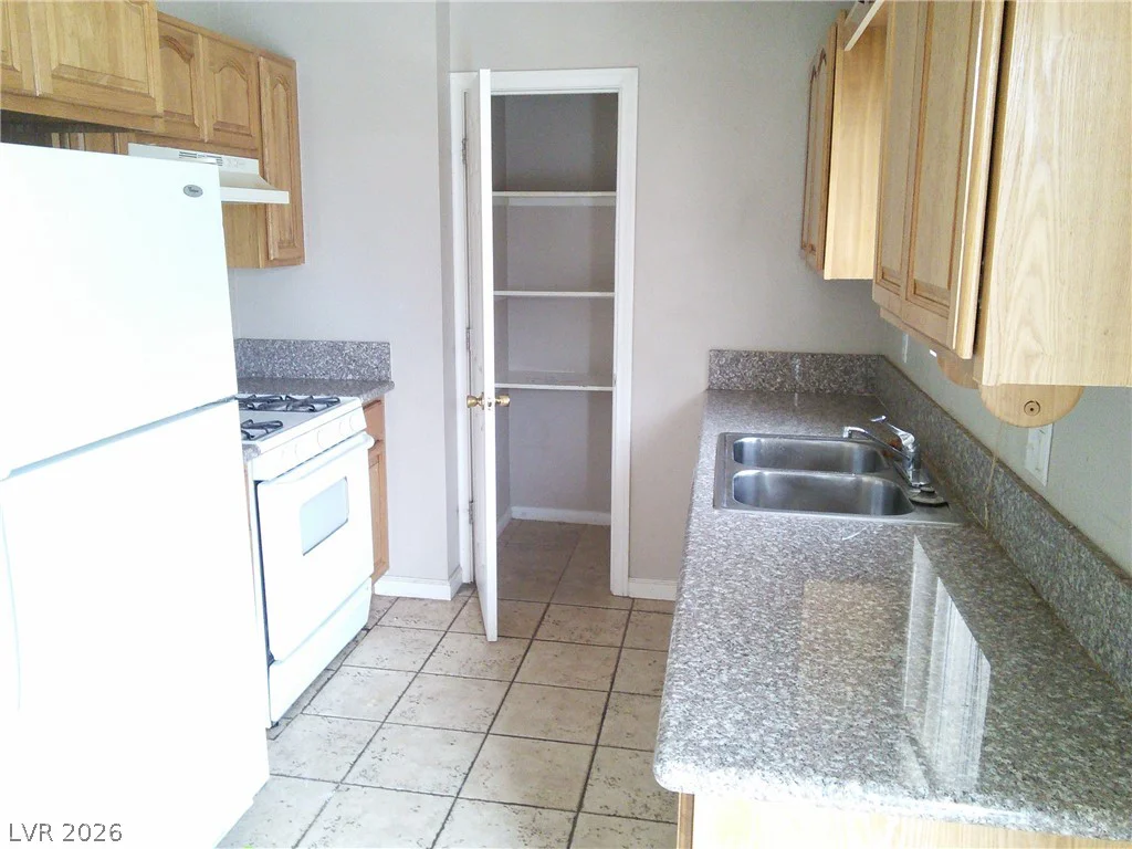 3020 Arrowhead, North Las Vegas, NV 89030