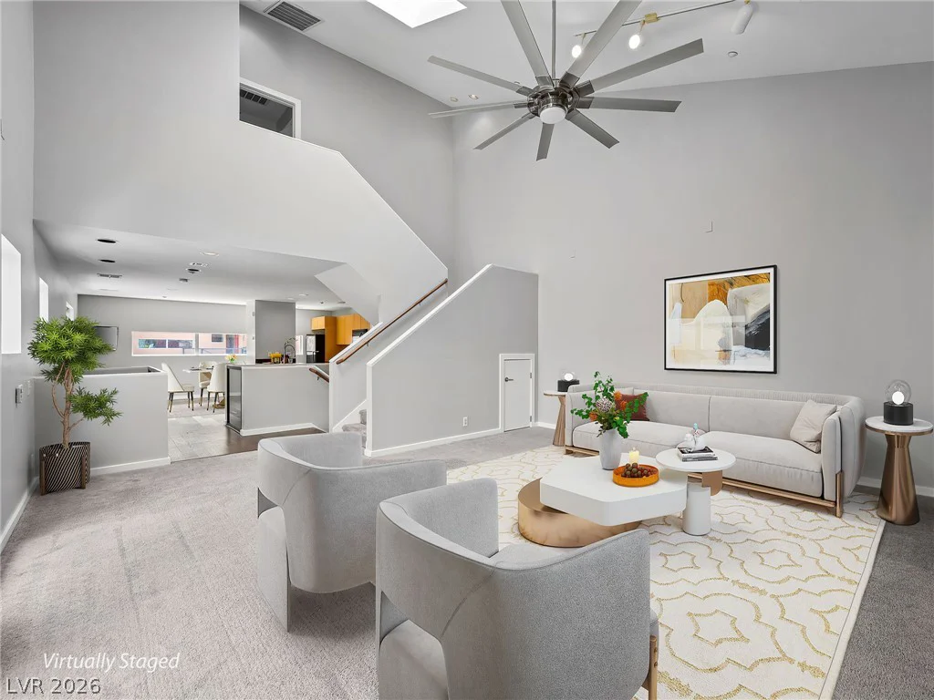 2007 Pin Oak, Las Vegas, NV 89101