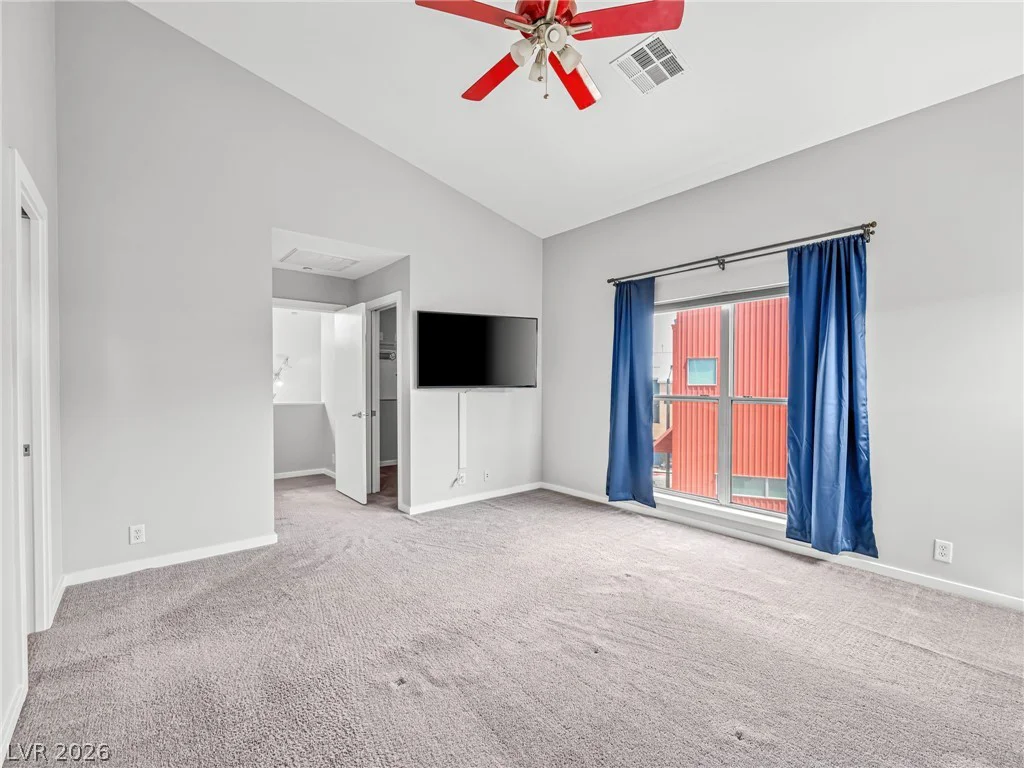 2007 Pin Oak, Las Vegas, NV 89101