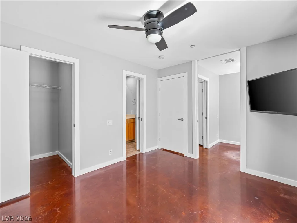 2007 Pin Oak, Las Vegas, NV 89101