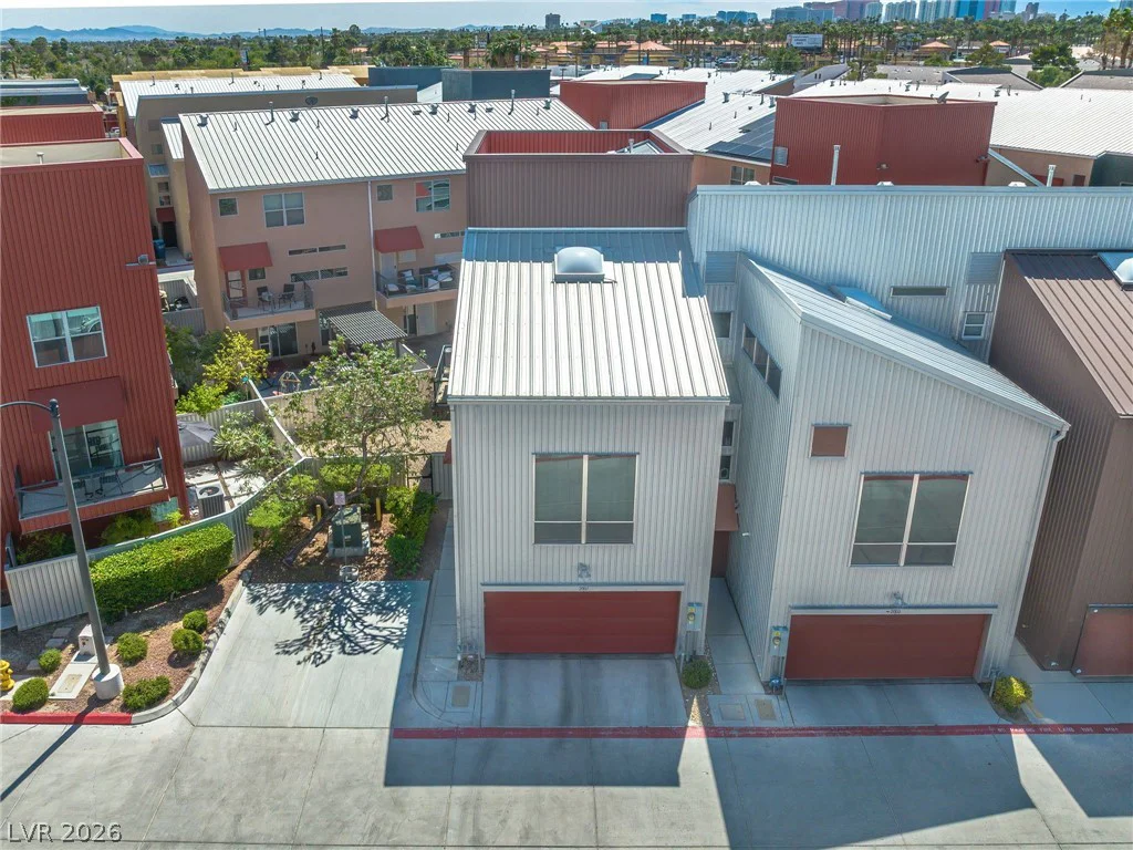 2007 Pin Oak, Las Vegas, NV 89101