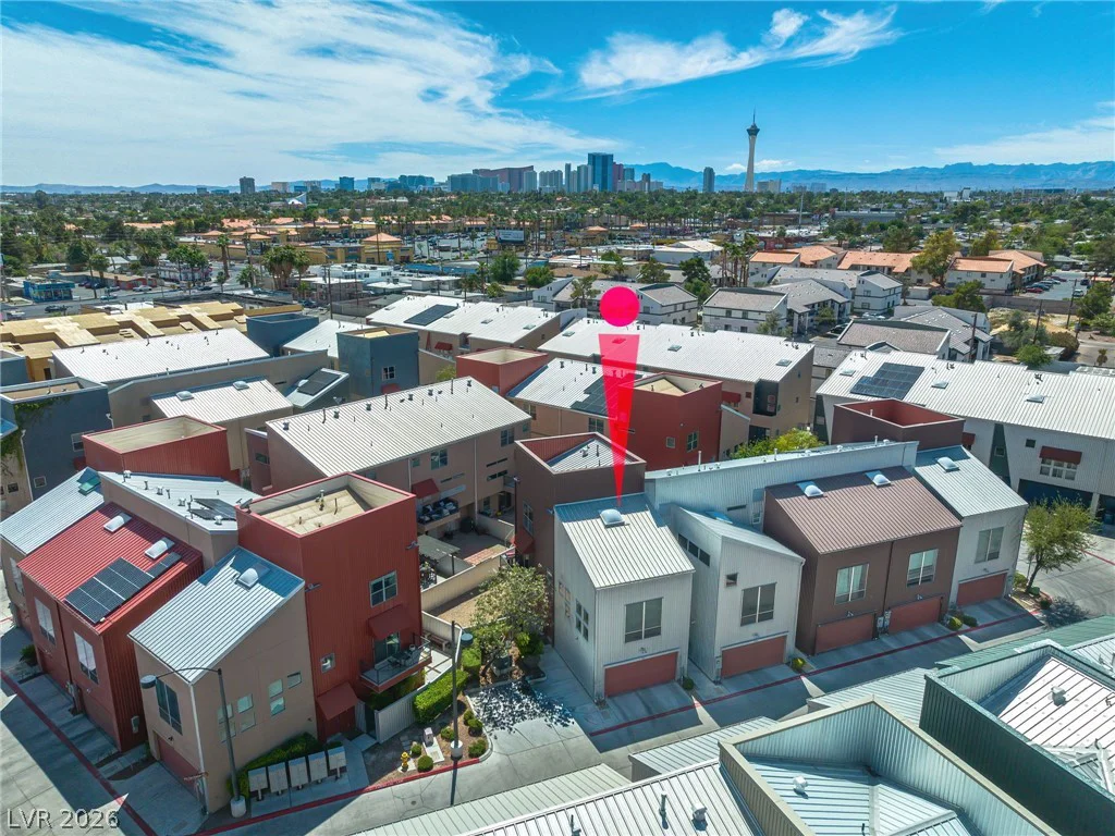2007 Pin Oak, Las Vegas, NV 89101
