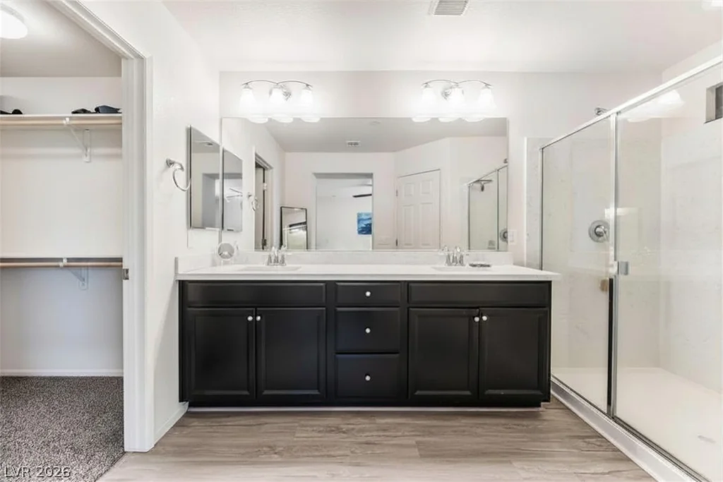 181 Petaluma Valley, Las Vegas, NV 89138