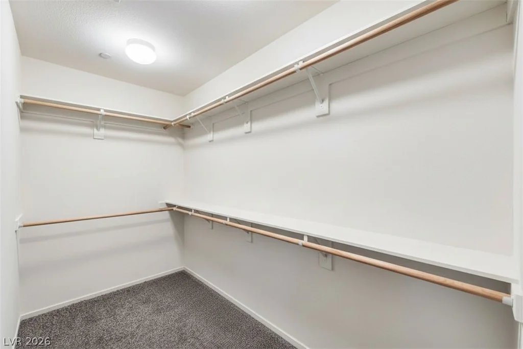181 Petaluma Valley, Las Vegas, NV 89138