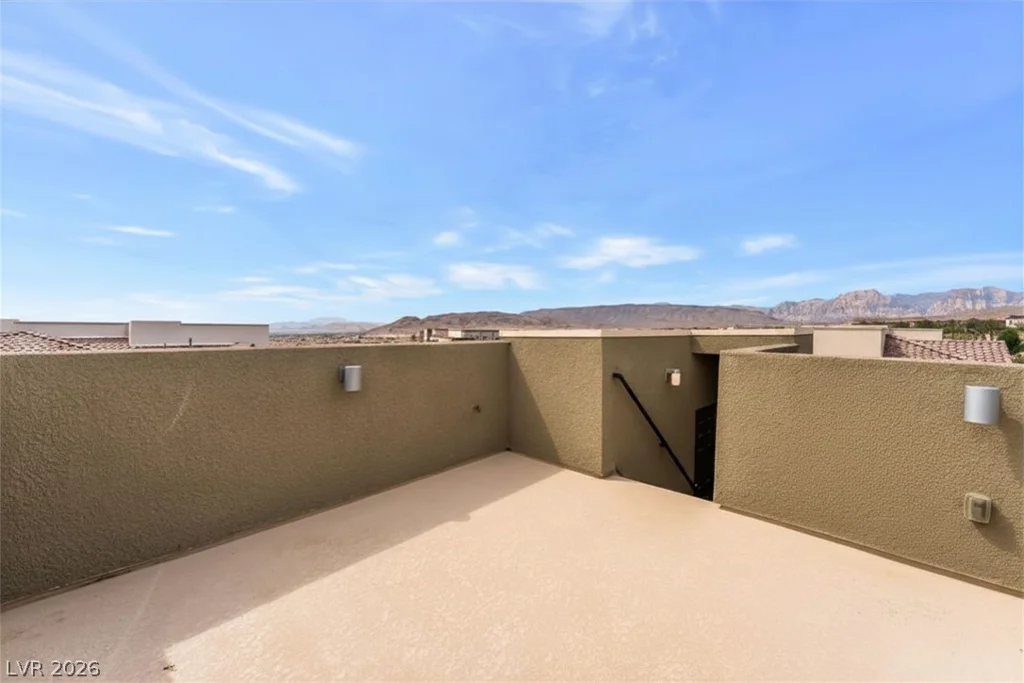 181 Petaluma Valley, Las Vegas, NV 89138