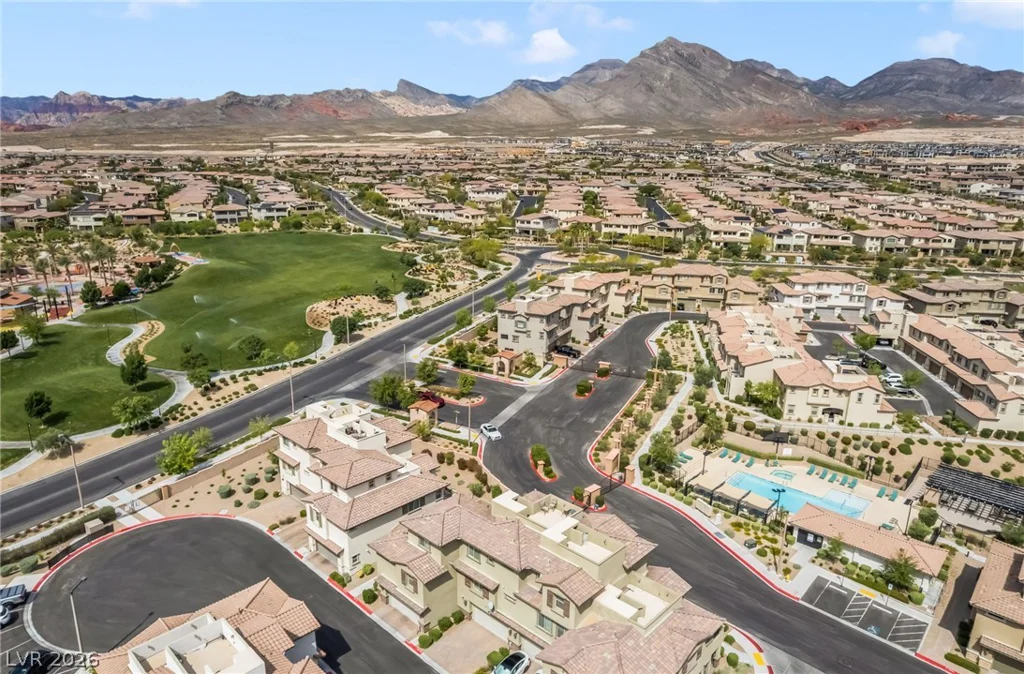 181 Petaluma Valley, Las Vegas, NV 89138