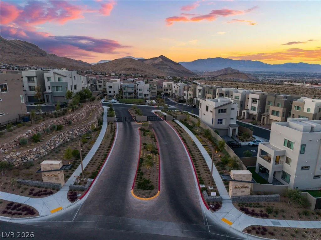 2092 Noble Perch, Las Vegas, NV 89138