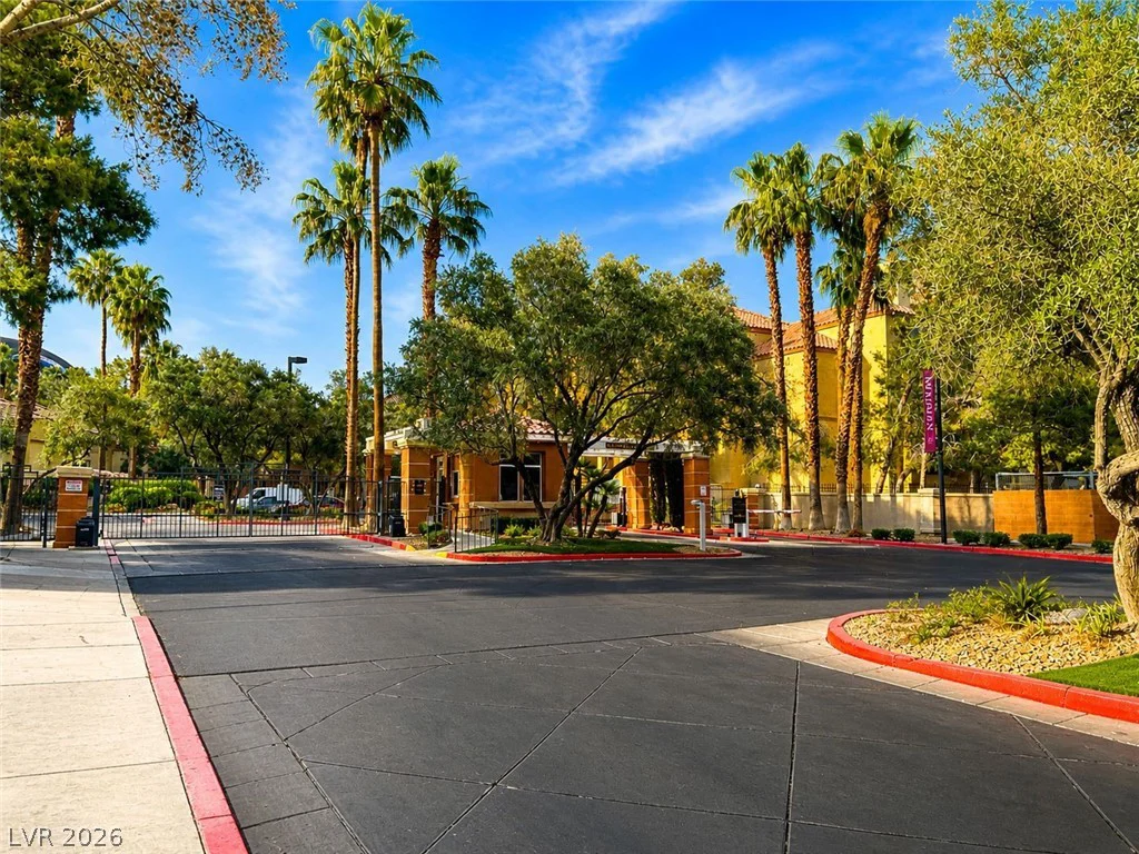 210 Flamingo, Las Vegas, NV 89169
