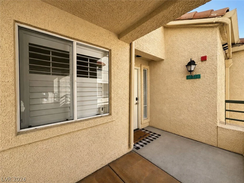 210 Flamingo, Las Vegas, NV 89169