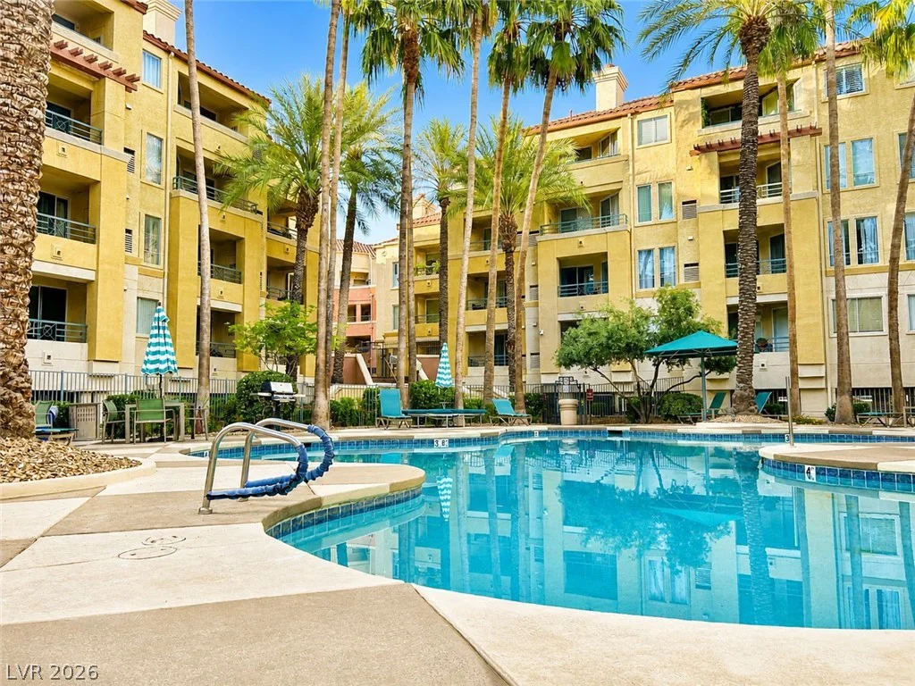 210 Flamingo, Las Vegas, NV 89169