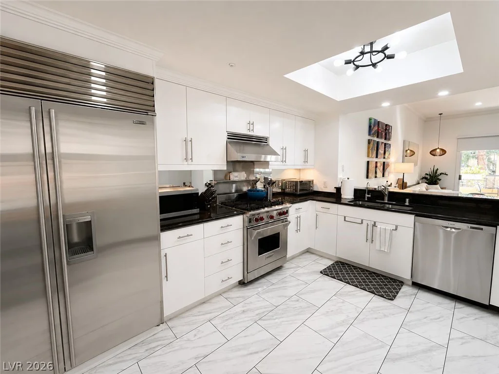 210 Flamingo, Las Vegas, NV 89169