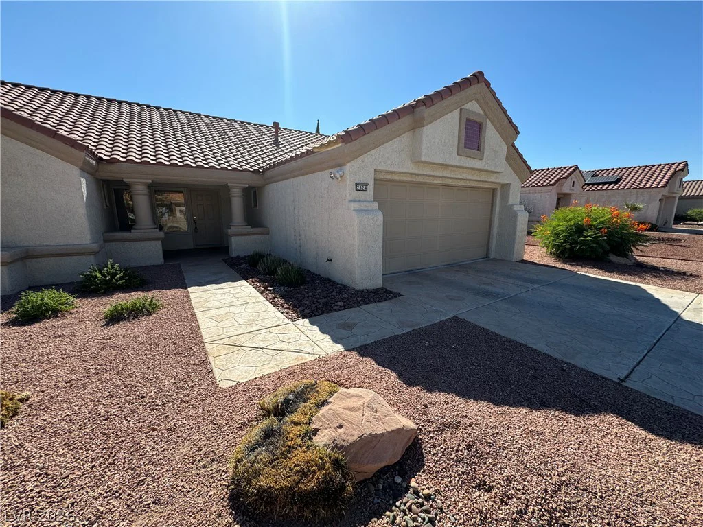 2524 Desert Glen, Las Vegas, NV 89134