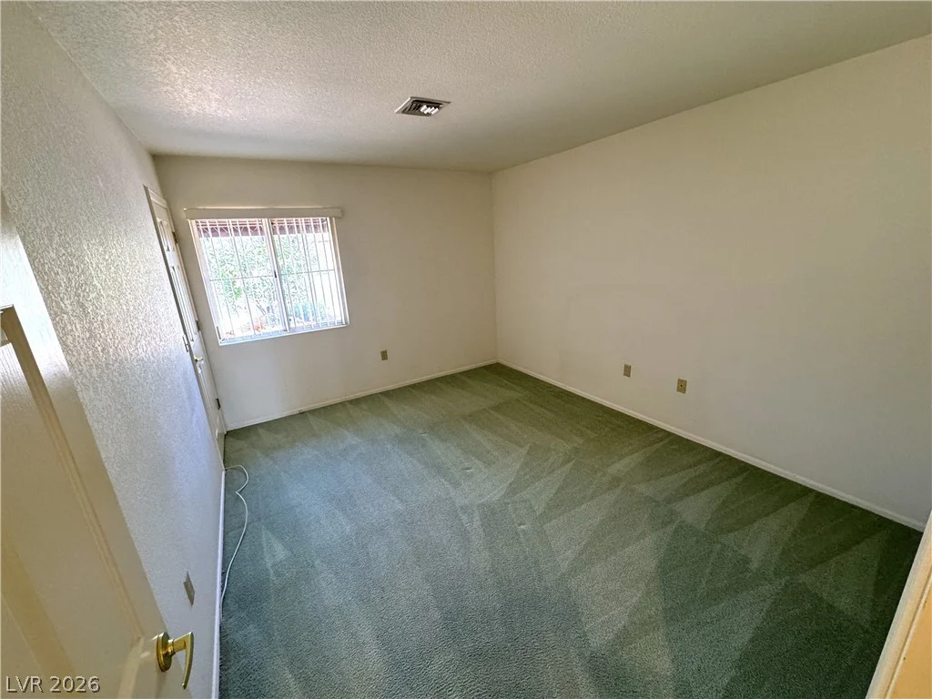2524 Desert Glen, Las Vegas, NV 89134