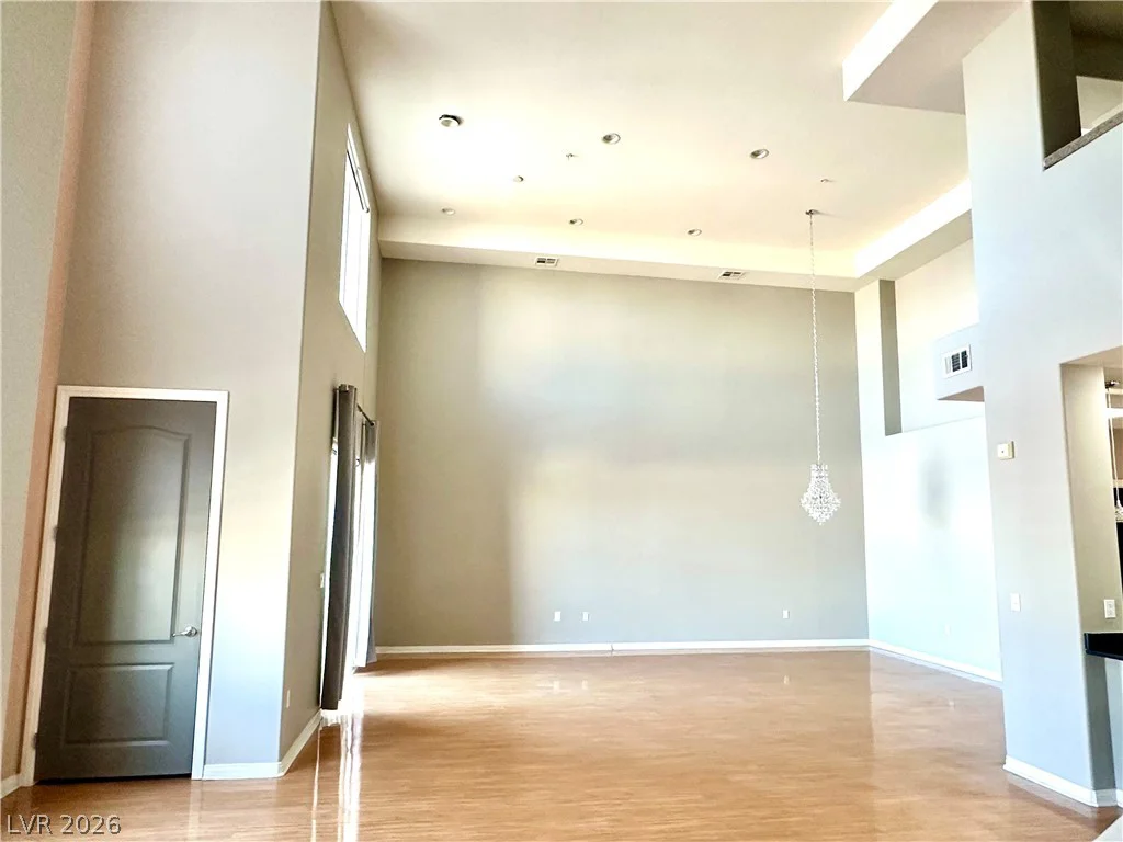 32 Serene, Las Vegas, NV 89123
